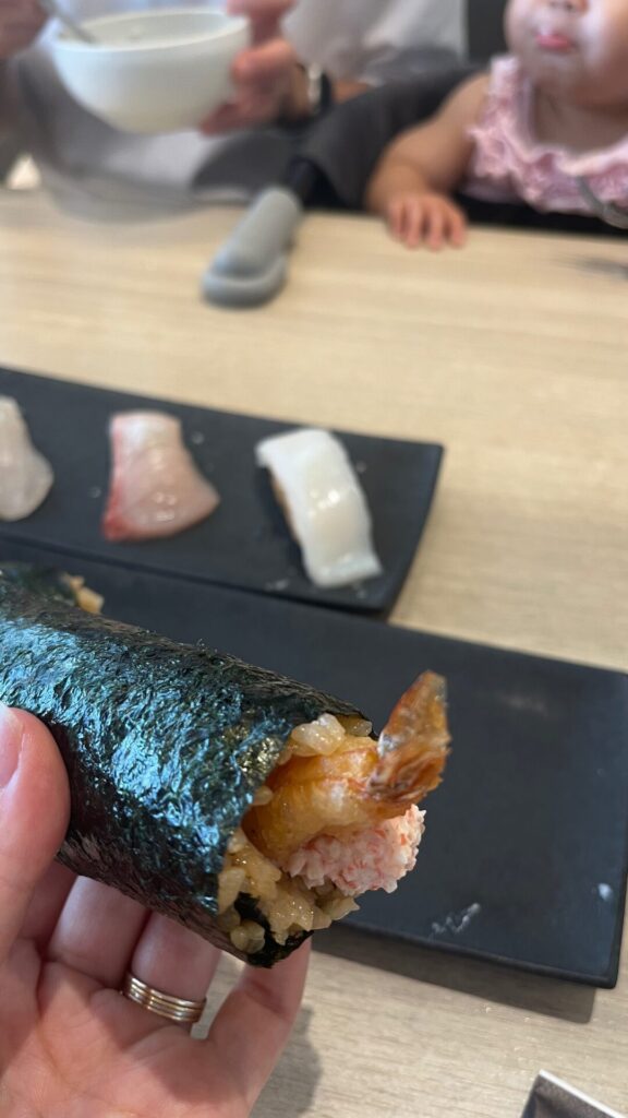 二子玉川の寿司虎 Aburi Sushi TORAの写真（手巻き寿司）