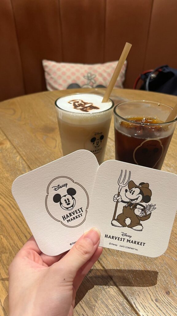 Disney HARVEST MARKET By CAFE COMPANY渋谷ヒカリエ店の写真（コースター）