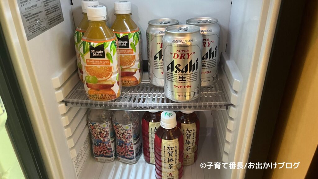 【旅行ブログ】ホテル山楽の写真：浪漫ルーム、フリードリンク