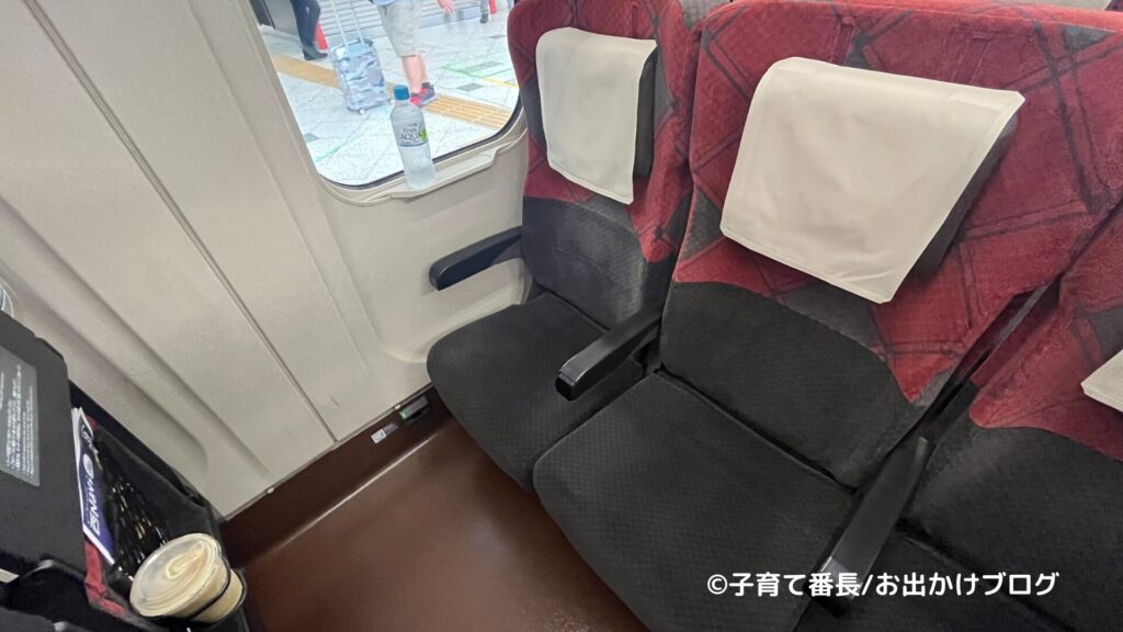 金沢旅行ブログの写真：はくたか車内2